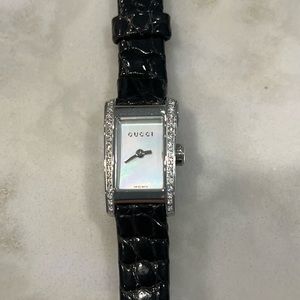 Gucci Watches for Women - Poshmark